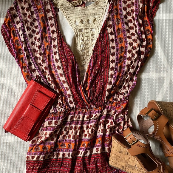 Angie Red & Pink Floral Print Deep V Cut Romper - Picture 7 of 7